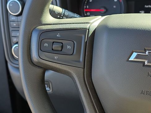 Used 2020 Chevrolet Silverado 1500 Custom Trail Boss w/ Custom Convenience Package AWD/4WD image 19