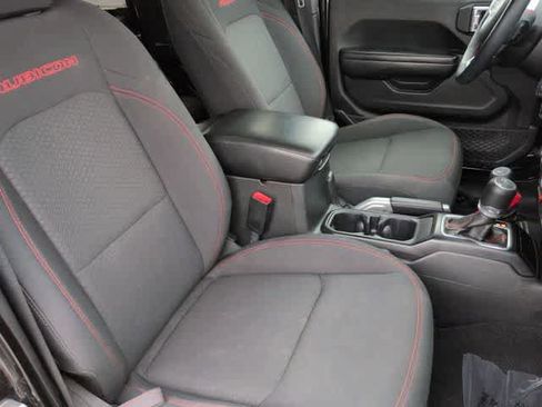 Used 2018 Jeep Wrangler Unlimited Rubicon image 21
