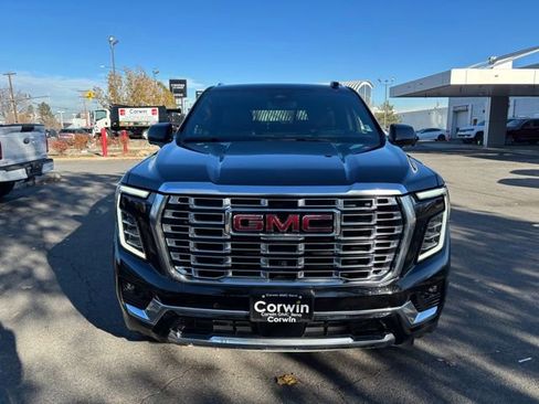 Certified 2025 GMC Yukon Denali image 4