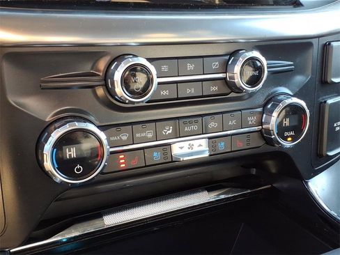 Used 2021 Ford F150 Lariat image 8