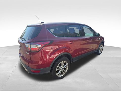 Used 2017 Ford Escape SE w/ SE Cold Weather Package FWD image 6