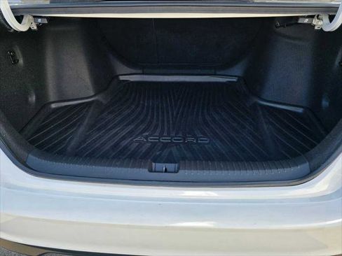 Used 2023 Honda Accord EX image 14
