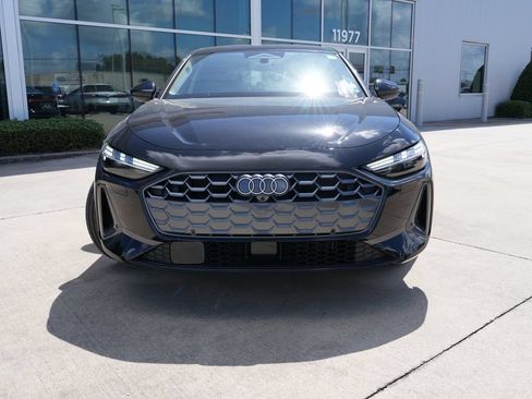 Used 2025 Audi A5 2.0T Premium w/ 19" Wheel Package AWD/4WD image 8