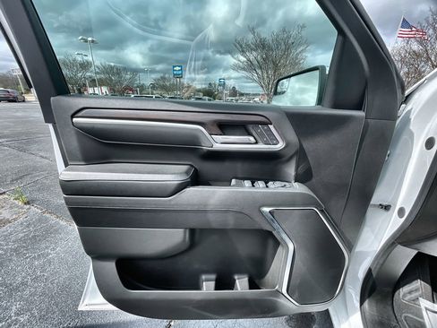 Used 2024 GMC Sierra 1500 SLT image 22