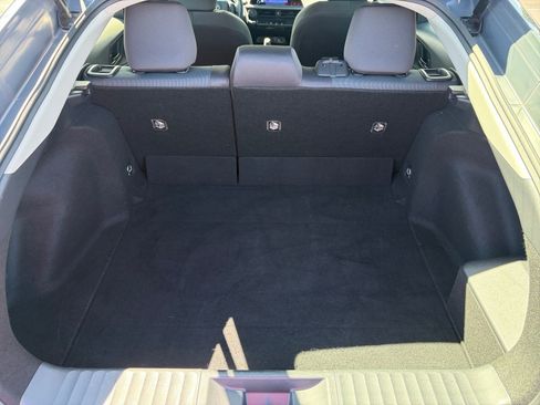 Used 2025 Toyota Prius LE FWD image 26