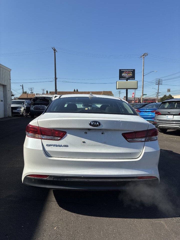Used 2016 Kia Optima LX FWD image 6