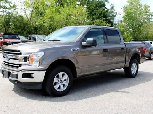 Used 2019 Ford F150 XLT image 2