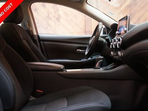 Used 2022 Nissan Sentra SV image 48