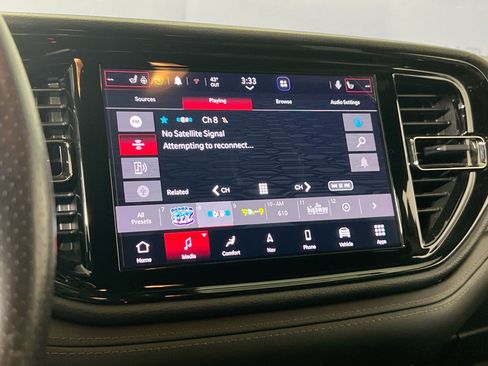 Used 2022 Dodge Durango GT image 15