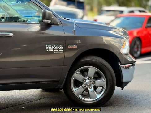 Used 2019 RAM 1500 Big Horn RWD image 6