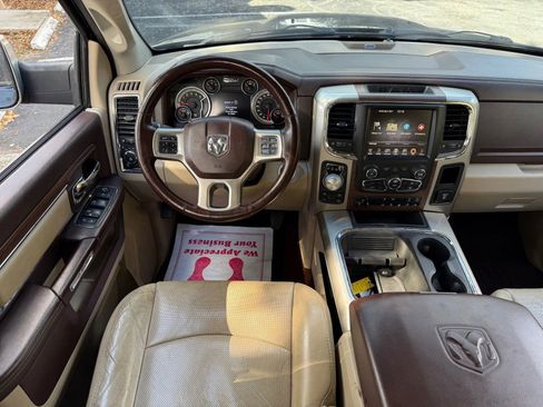 Used 2015 RAM 1500 Laramie w/ Convenience Group image 23