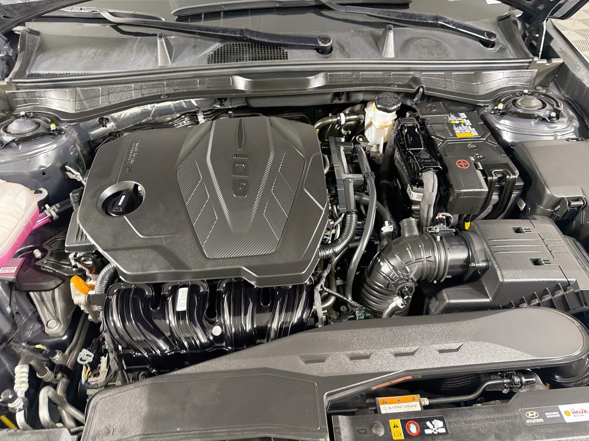 Used 2025 Hyundai Sonata SEL FWD image 31