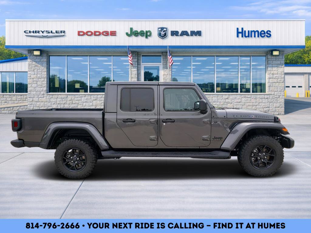 New 2026 Jeep Gladiator Overland AWD/4WD image 2