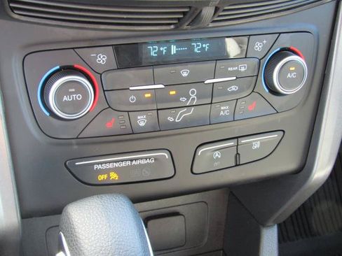 Certified 2018 Ford Escape SE AWD/4WD image 21