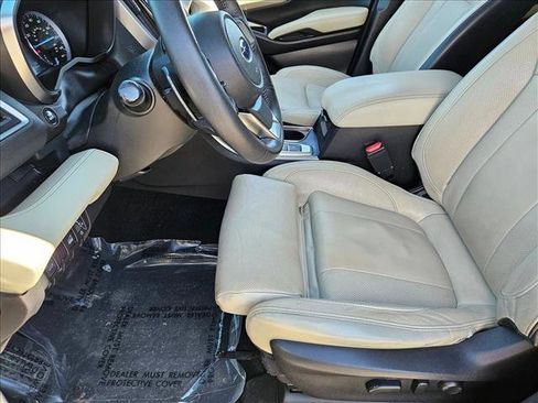 Used 2019 Subaru Ascent Limited image 15