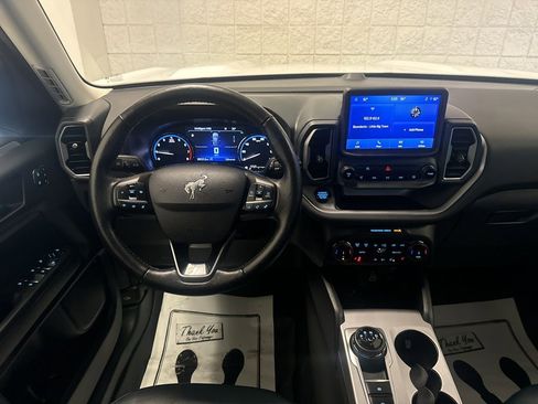 Used 2023 Ford Bronco Sport Outer Banks image 5