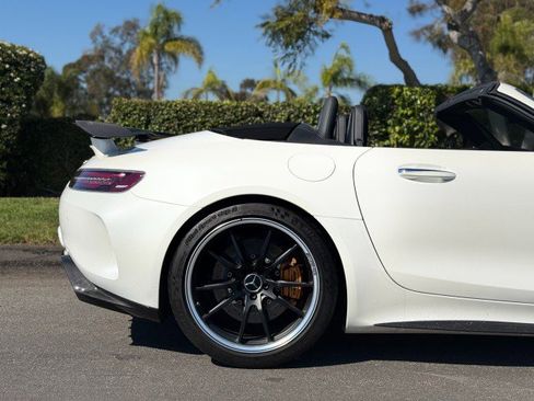 Used 2020 Mercedes-Benz AMG GT R image 9
