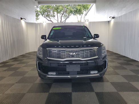 Used 2020 Kia Telluride SX w/ Towing Package image 2