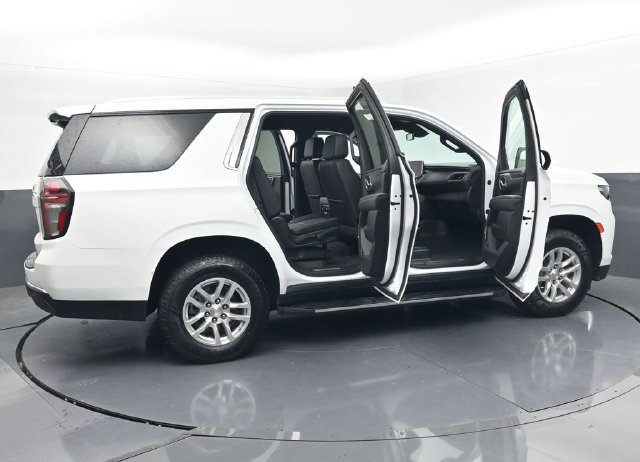Used 2024 Chevrolet Tahoe LT AWD/4WD image 46