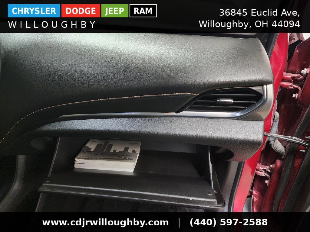Used 2019 Chevrolet Traverse RS w/ LPO, Floor Liner Package AWD/4WD image 40