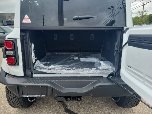 New 2026 Ford Bronco Raptor w/ Interior Carbon Fiber Pack AWD/4WD image 7