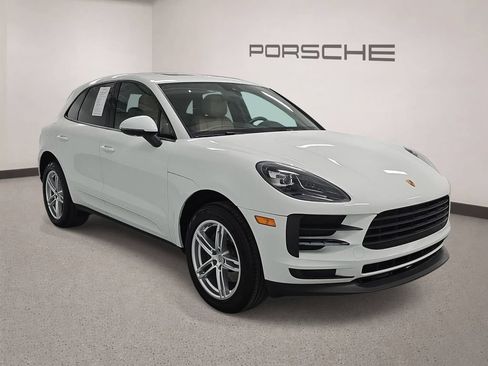 Used 2019 Porsche Macan AWD/4WD image 8