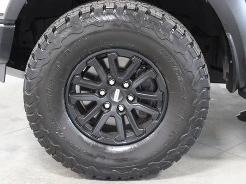 Used 2024 Ford F150 Raptor AWD/4WD image 19