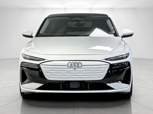 New 2025 Audi A6 e-tron Premium Plus image 8