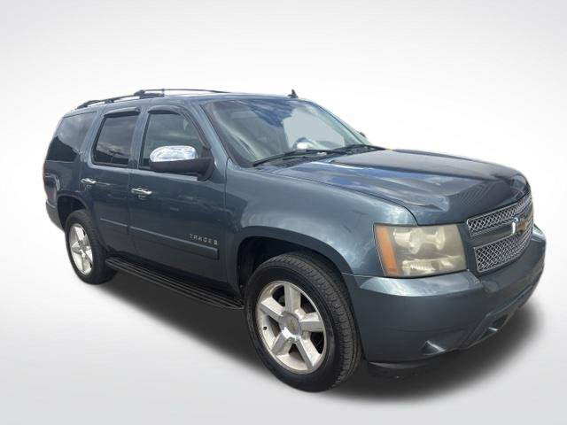 Used 2008 Chevrolet Tahoe LTZ w/ LTZ Preferred Equipment Group AWD/4WD image 8