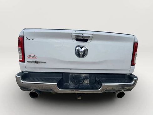 Used 2019 RAM 1500 Big Horn RWD image 10