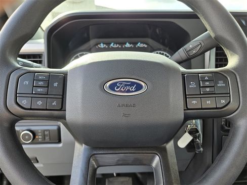 New 2025 Ford F350 XL w/ XL Chrome Package image 17