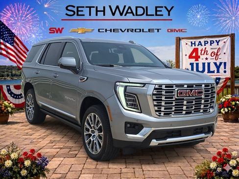 New 2026 GMC Yukon Denali w/ Denali Reserve Package AWD/4WD image 1