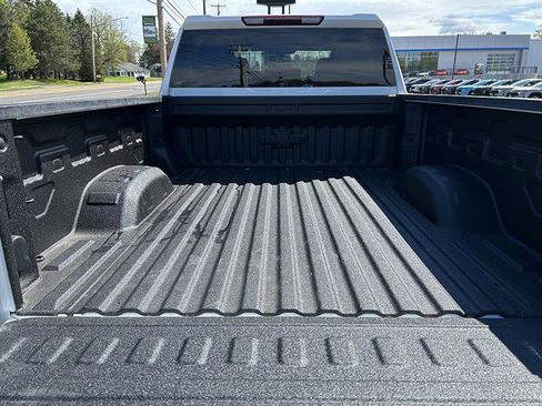 Certified 2021 Chevrolet Silverado 2500 Custom w/ Custom Value Package AWD/4WD image 32