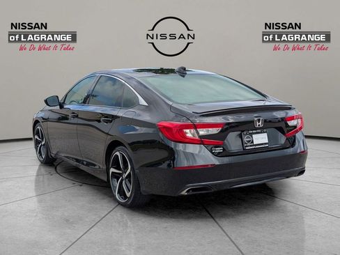 Used 2022 Honda Accord Sport image 12