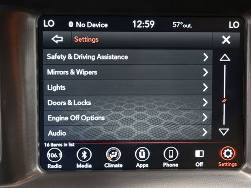 Used 2019 Dodge Charger SXT AWD/4WD image 25