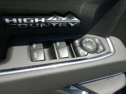 New 2025 Chevrolet Silverado 1500 High Country image 17