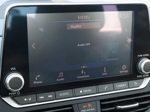 Used 2023 Nissan Altima 2.5 SV AWD/4WD image 19