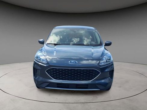 Used 2020 Ford Escape SE image 15