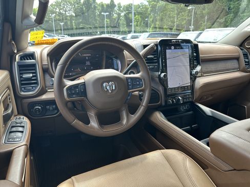 Used 2024 RAM 2500 Limited w/ Safety Group AWD/4WD image 26