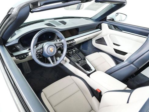 Certified 2025 Porsche 911 Carrera RWD image 26
