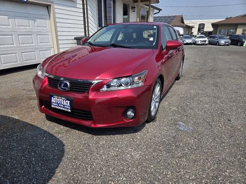 Used 2011 Lexus CT 200h Premium w/ Premium Audio Pkg FWD image 3