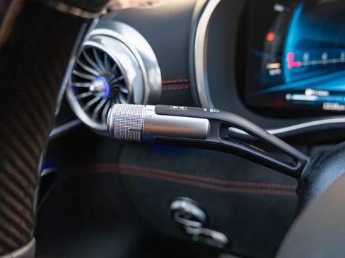 Used 2025 Mercedes-Benz AMG GT 63 image 15