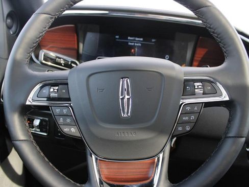 Certified 2023 Lincoln Navigator Reserve image 22