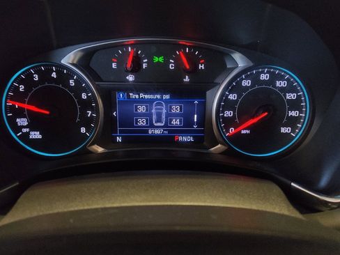 Used 2021 Chevrolet Equinox LT image 23