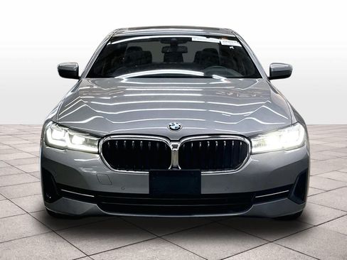 Used 2023 BMW 530i w/ Premium Package RWD image 3