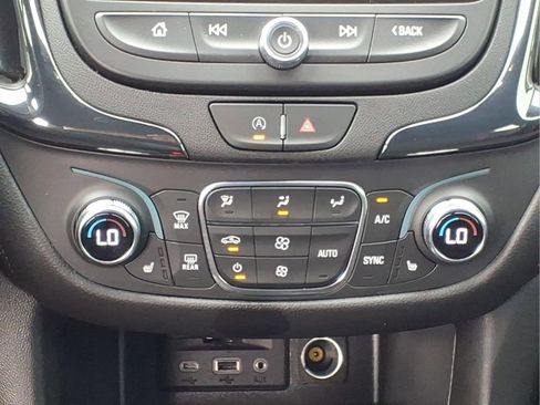 Used 2024 Chevrolet Equinox RS AWD/4WD image 20