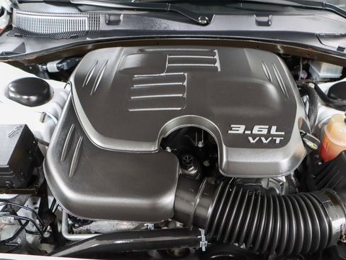 Used 2022 Dodge Charger SXT image 28