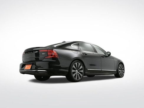 Used 2023 Volvo S90 B6 Plus image 38