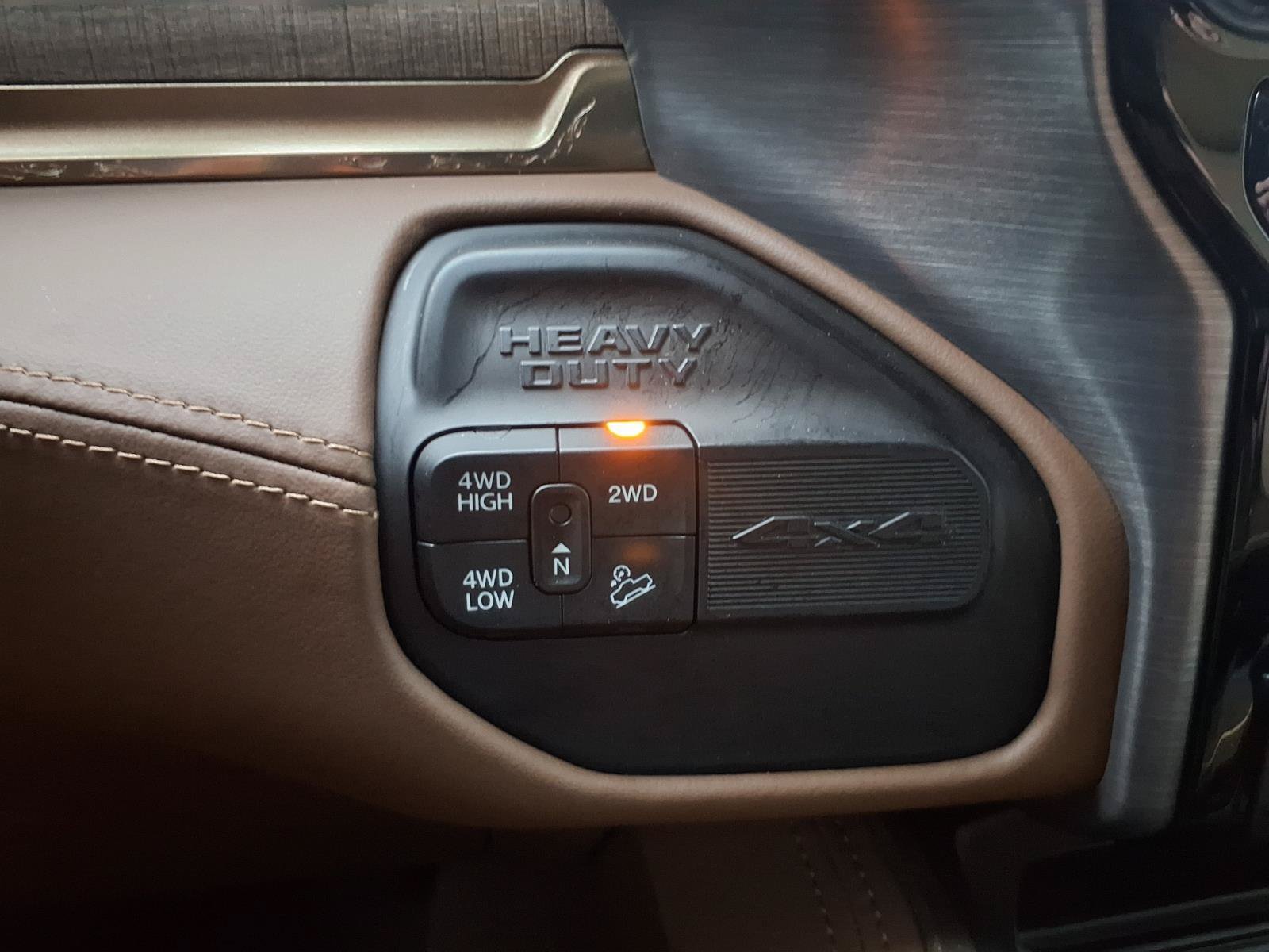 Used 2024 RAM 2500 Limited w/ Towing Technology Group AWD/4WD image 20