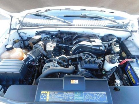 Used 2004 Ford Explorer XLS image 17